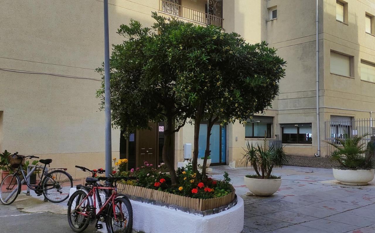 Castell Mar Apartment Roses Exterior foto